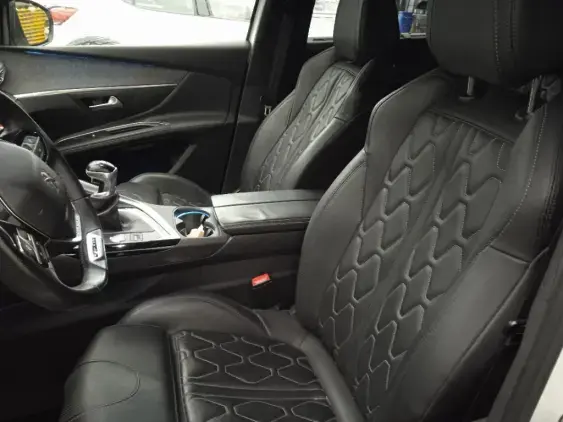 PEUGEOT 5008 II - voiture d'occasion - Photo 17