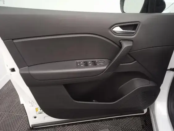RENAULT CAPTUR II - voiture d'occasion - Photo 18