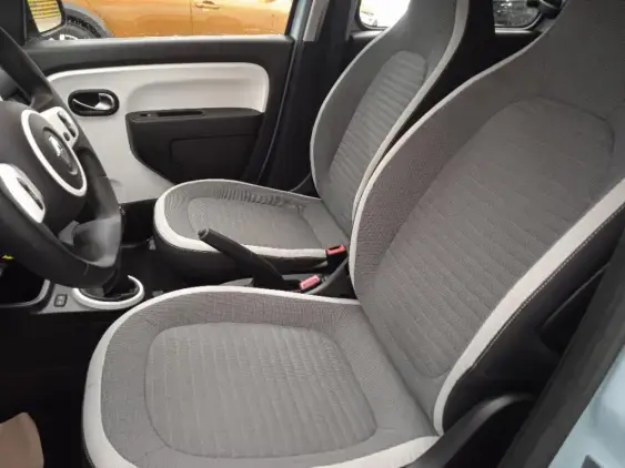RENAULT TWINGO III - voiture d'occasion - Photo 16