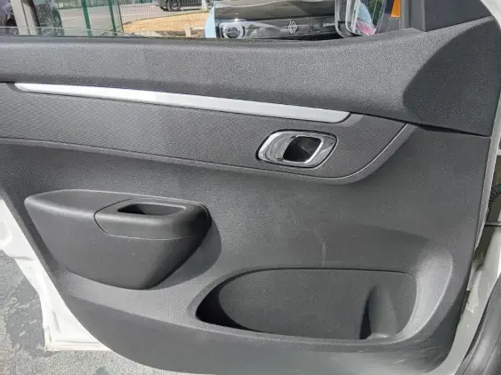 DACIA SPRING - voiture d'occasion - Photo 17