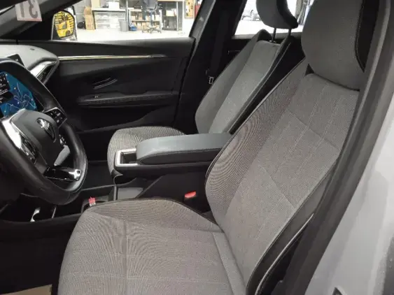 RENAULT MEGANE V - voiture d'occasion - Photo 18