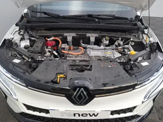 RENAULT MEGANE V - voiture d'occasion - Photo 21