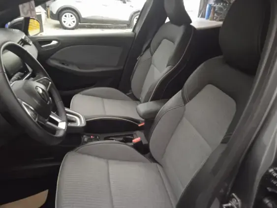 RENAULT CLIO V - voiture d'occasion - Photo 18