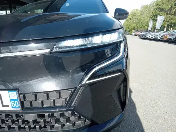 RENAULT MEGANE V - voiture d'occasion - Photo 21