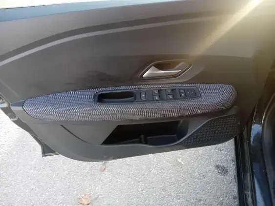 DACIA SANDERO III - voiture d'occasion - Photo 17