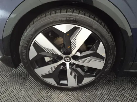 RENAULT MEGANE V - voiture d'occasion - Photo 23