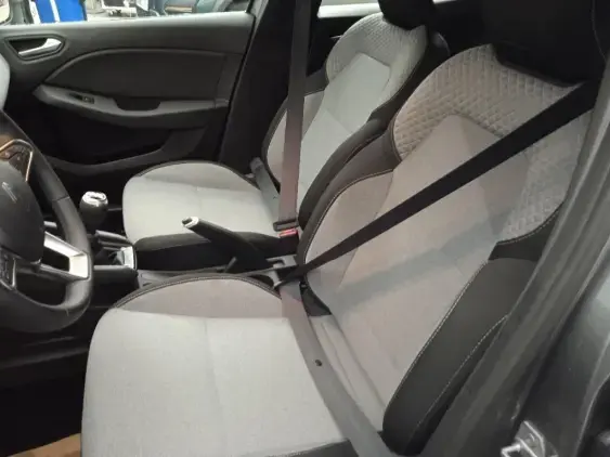 RENAULT CLIO V - voiture d'occasion - Photo 18