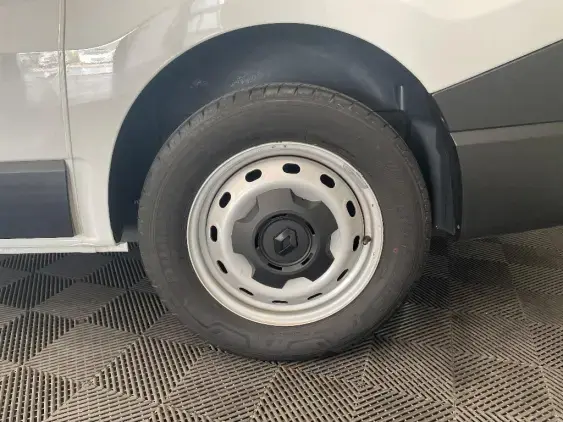 RENAULT TRAFIC FG III - voiture d'occasion - Photo 24