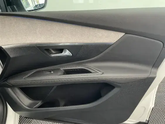 PEUGEOT 3008 II - voiture d'occasion - Photo 20