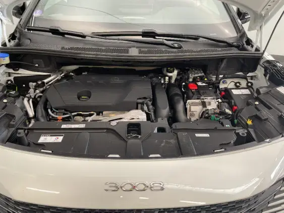 PEUGEOT 3008 II - voiture d'occasion - Photo 21