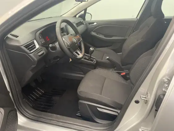 RENAULT CLIO V - voiture d'occasion - Photo 18