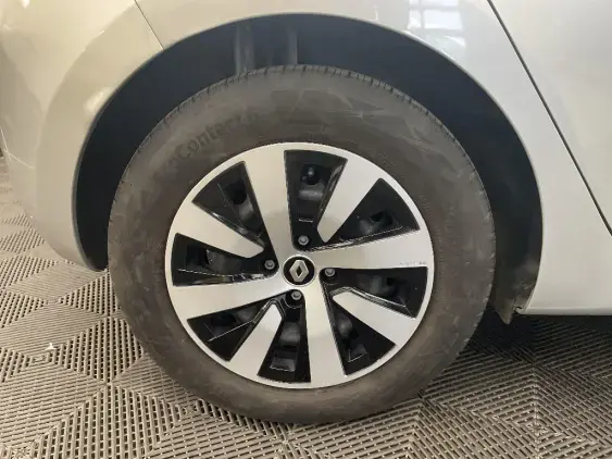 RENAULT CLIO V - voiture d'occasion - Photo 25