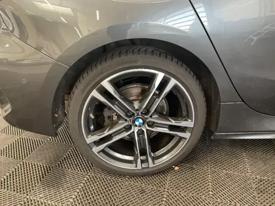 BMW SERIE 1 F40 - voiture d'occasion - Photo 25