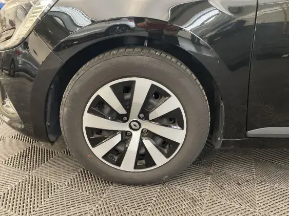 RENAULT CLIO V - voiture d'occasion - Photo 23