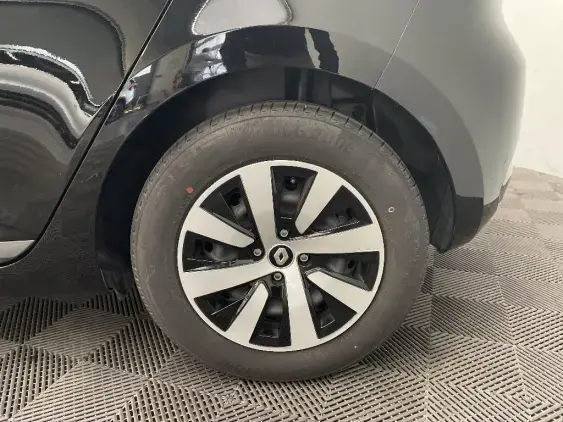 RENAULT CLIO V - voiture d'occasion - Photo 24