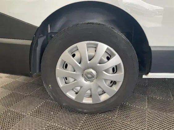 RENAULT TRAFIC FG III - voiture d'occasion - Photo 25