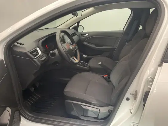 RENAULT CLIO V - voiture d'occasion - Photo 18