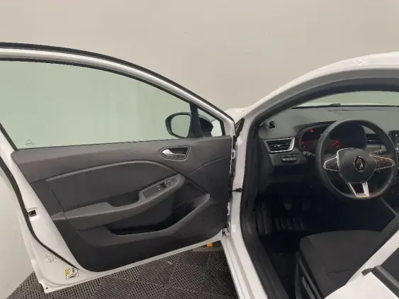 RENAULT CLIO V - voiture d'occasion - Photo 19