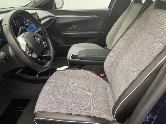 RENAULT MEGANE V - voiture d'occasion - Photo 18