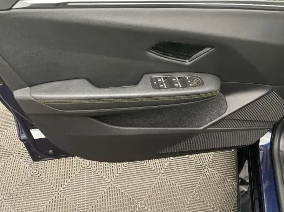 RENAULT MEGANE V - voiture d'occasion - Photo 19