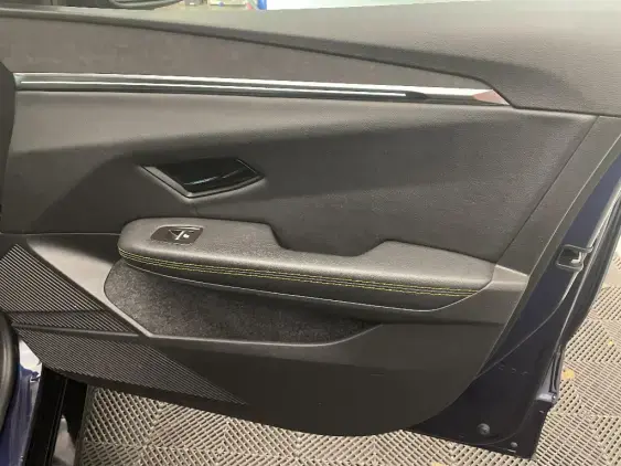 RENAULT MEGANE V - voiture d'occasion - Photo 20