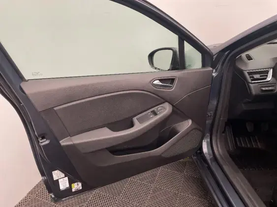 RENAULT CLIO V - voiture d'occasion - Photo 19