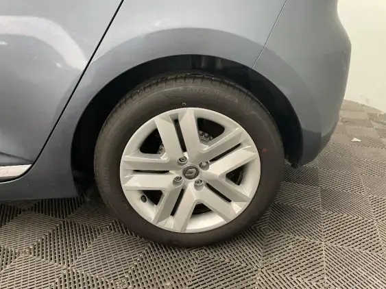 RENAULT CLIO V - voiture d'occasion - Photo 24