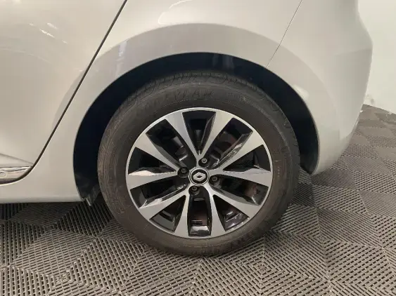 RENAULT CLIO V - voiture d'occasion - Photo 24