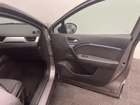 RENAULT CAPTUR II - voiture d'occasion - Photo 20