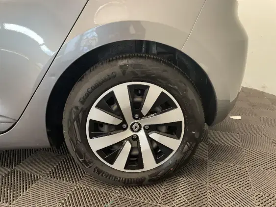 RENAULT CLIO V - voiture d'occasion - Photo 24