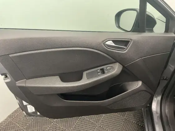 RENAULT CLIO V - voiture d'occasion - Photo 19