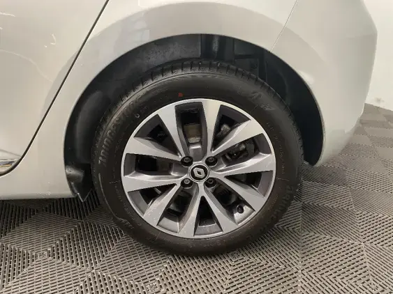 RENAULT CLIO V - voiture d'occasion - Photo 24