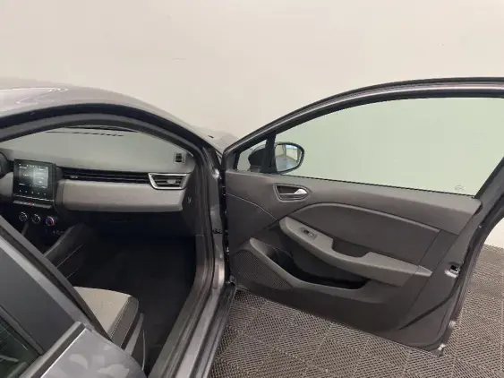 RENAULT CLIO V - voiture d'occasion - Photo 20