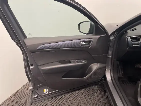 RENAULT ARKANA - voiture d'occasion - Photo 19