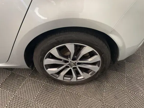 RENAULT MEGANE IV - voiture d'occasion - Photo 24