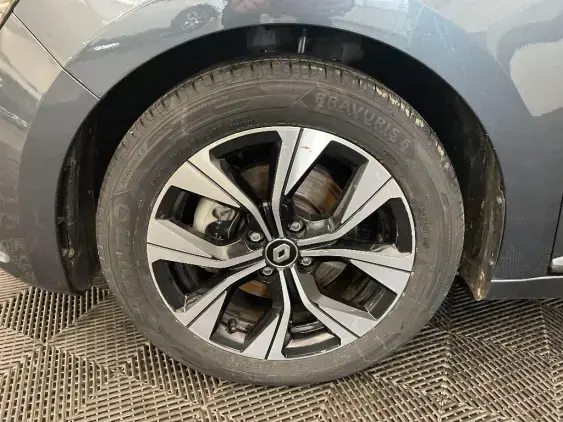 RENAULT CLIO V - voiture d'occasion - Photo 23