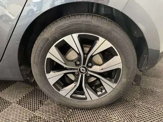 RENAULT CLIO V - voiture d'occasion - Photo 24