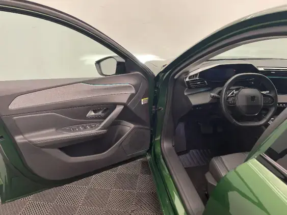 PEUGEOT 308 III - voiture d'occasion - Photo 19