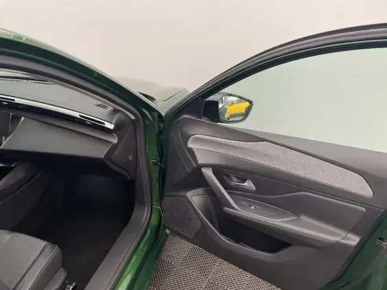 PEUGEOT 308 III - voiture d'occasion - Photo 20