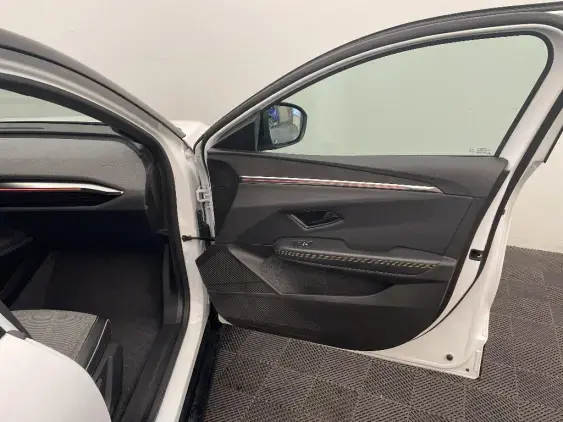 RENAULT MEGANE V - voiture d'occasion - Photo 20