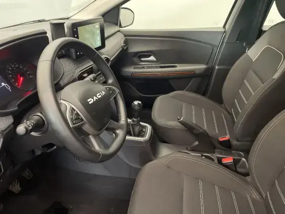 DACIA SANDERO III - voiture d'occasion - Photo 18