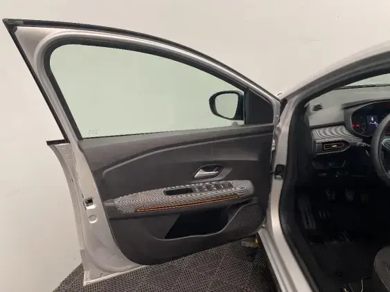 DACIA SANDERO III - voiture d'occasion - Photo 19