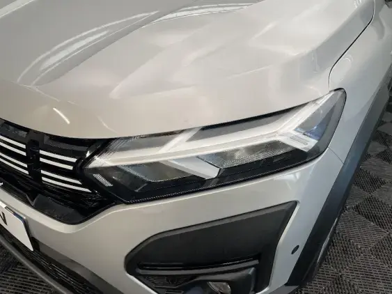 DACIA SANDERO III - voiture d'occasion - Photo 22