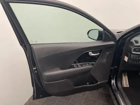 KIA NIRO - voiture d'occasion - Photo 19