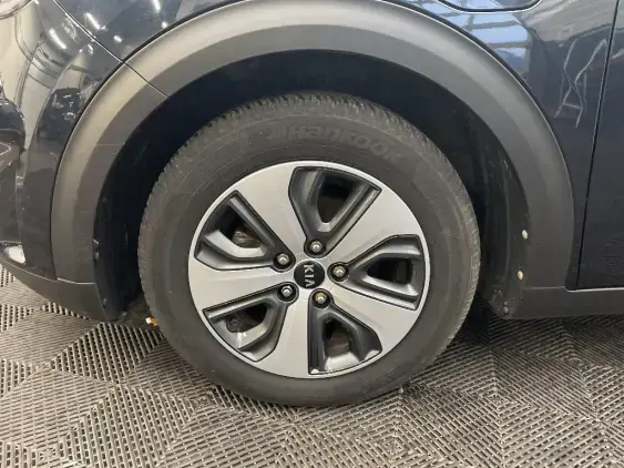 KIA NIRO - voiture d'occasion - Photo 23