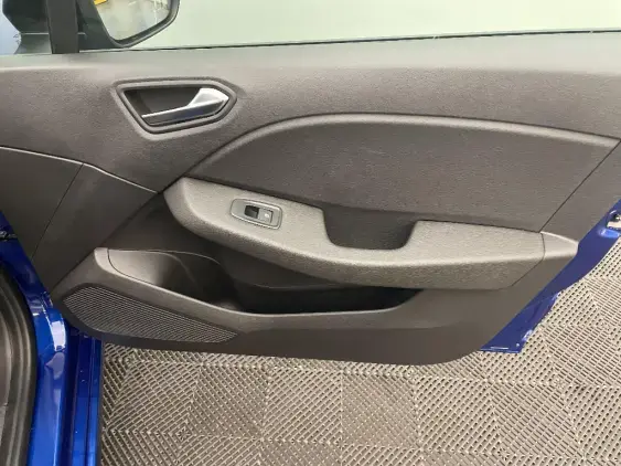 RENAULT CLIO V - voiture d'occasion - Photo 20