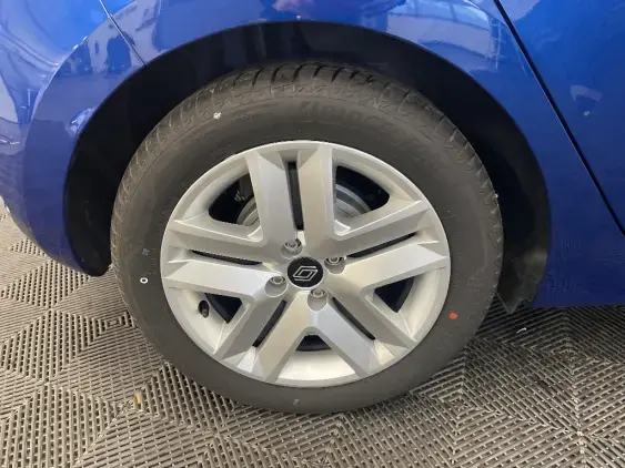 RENAULT CLIO V - voiture d'occasion - Photo 25