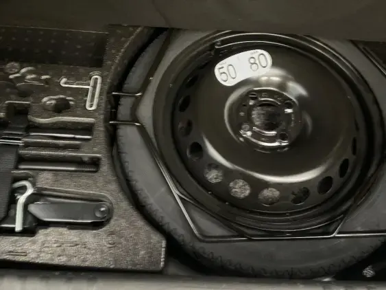 RENAULT CLIO V - voiture d'occasion - Photo 17