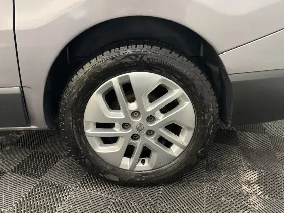 RENAULT TRAFIC III - voiture d'occasion - Photo 24