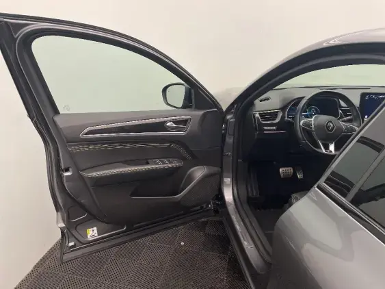 RENAULT ARKANA - voiture d'occasion - Photo 19